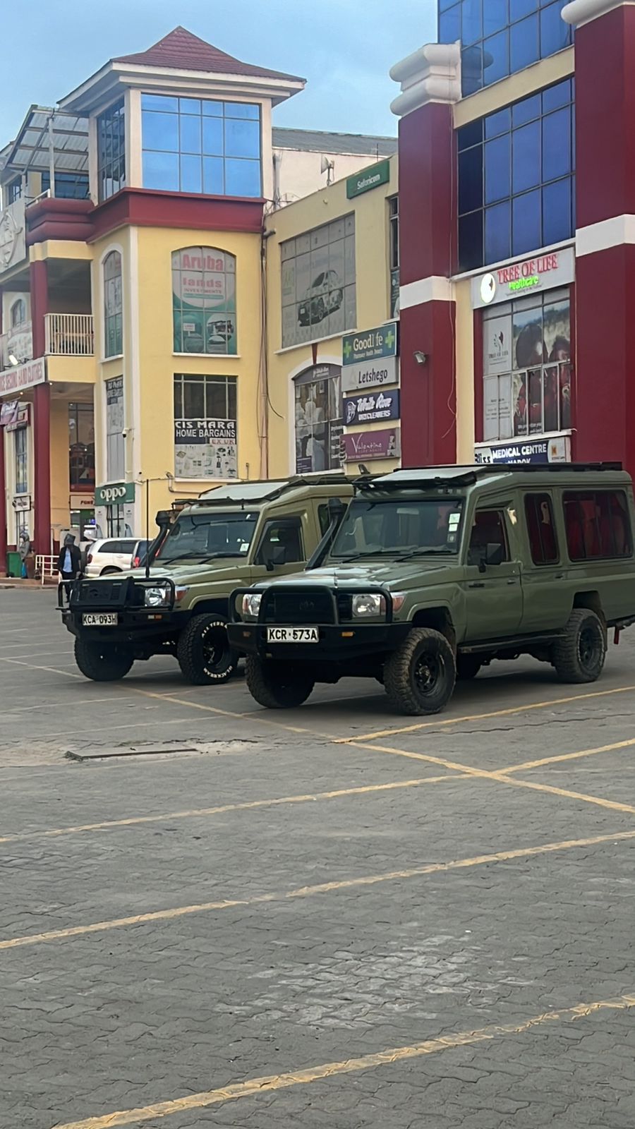 WhatsApp Image 2025-10-13 at 19.14.11